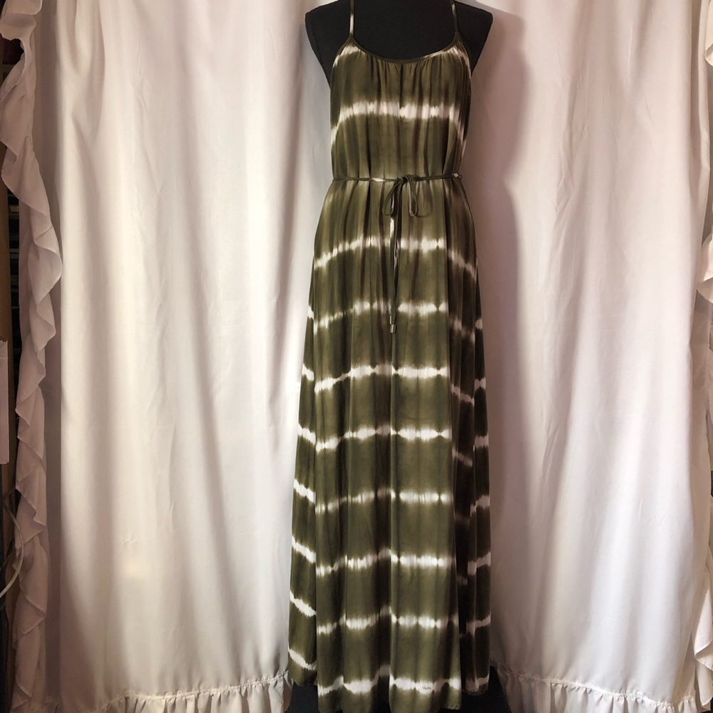 Lovestitch Maxi Dress Size M